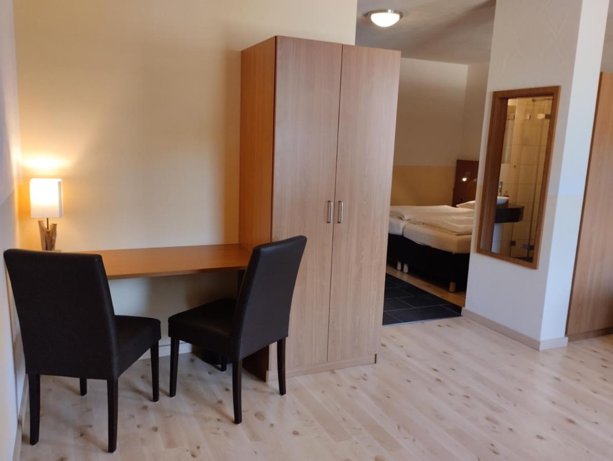 Hotel & Restaurant Bruehler Hof Wintrich Zewnętrze zdjęcie