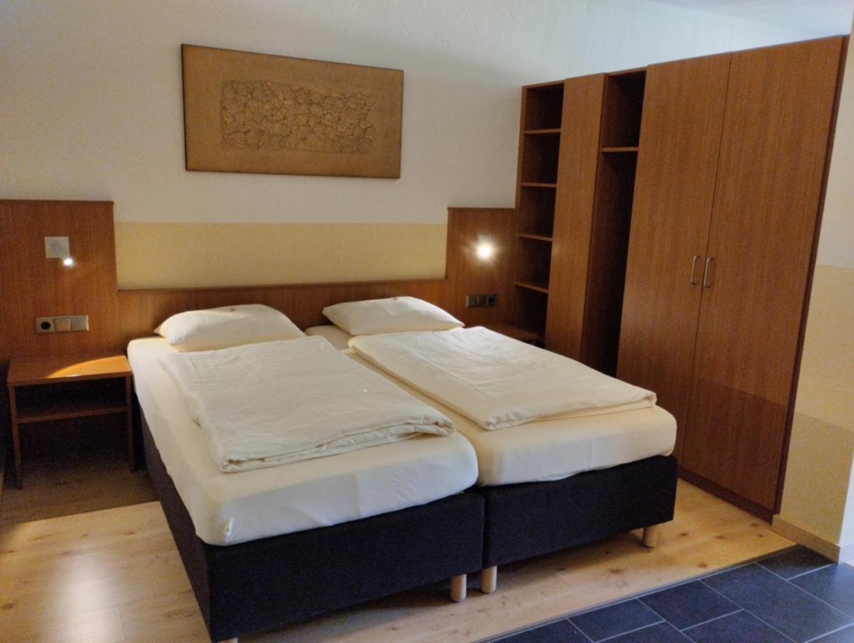 Hotel & Restaurant Bruehler Hof Wintrich Zewnętrze zdjęcie